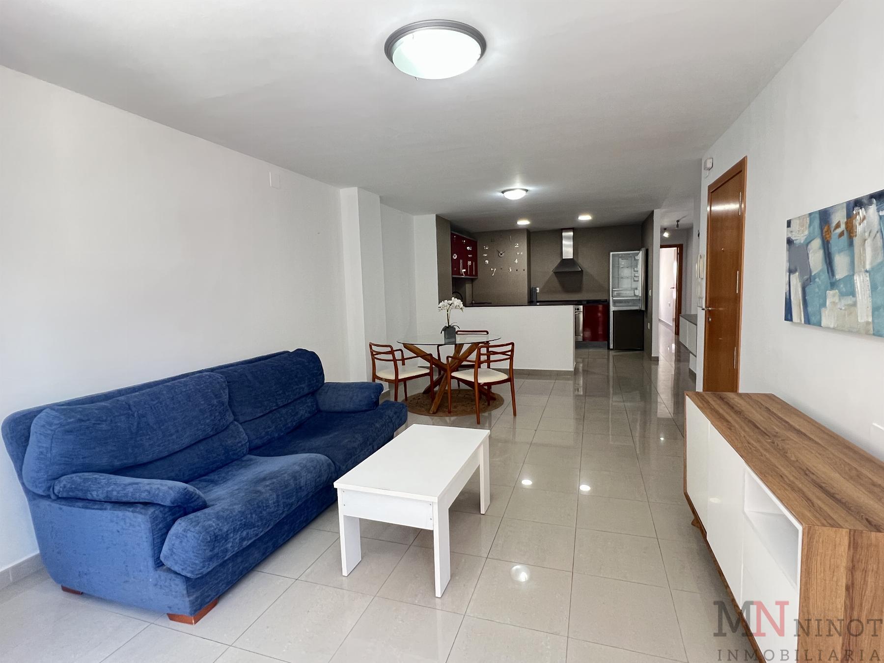 For sale of flat in Castellón
