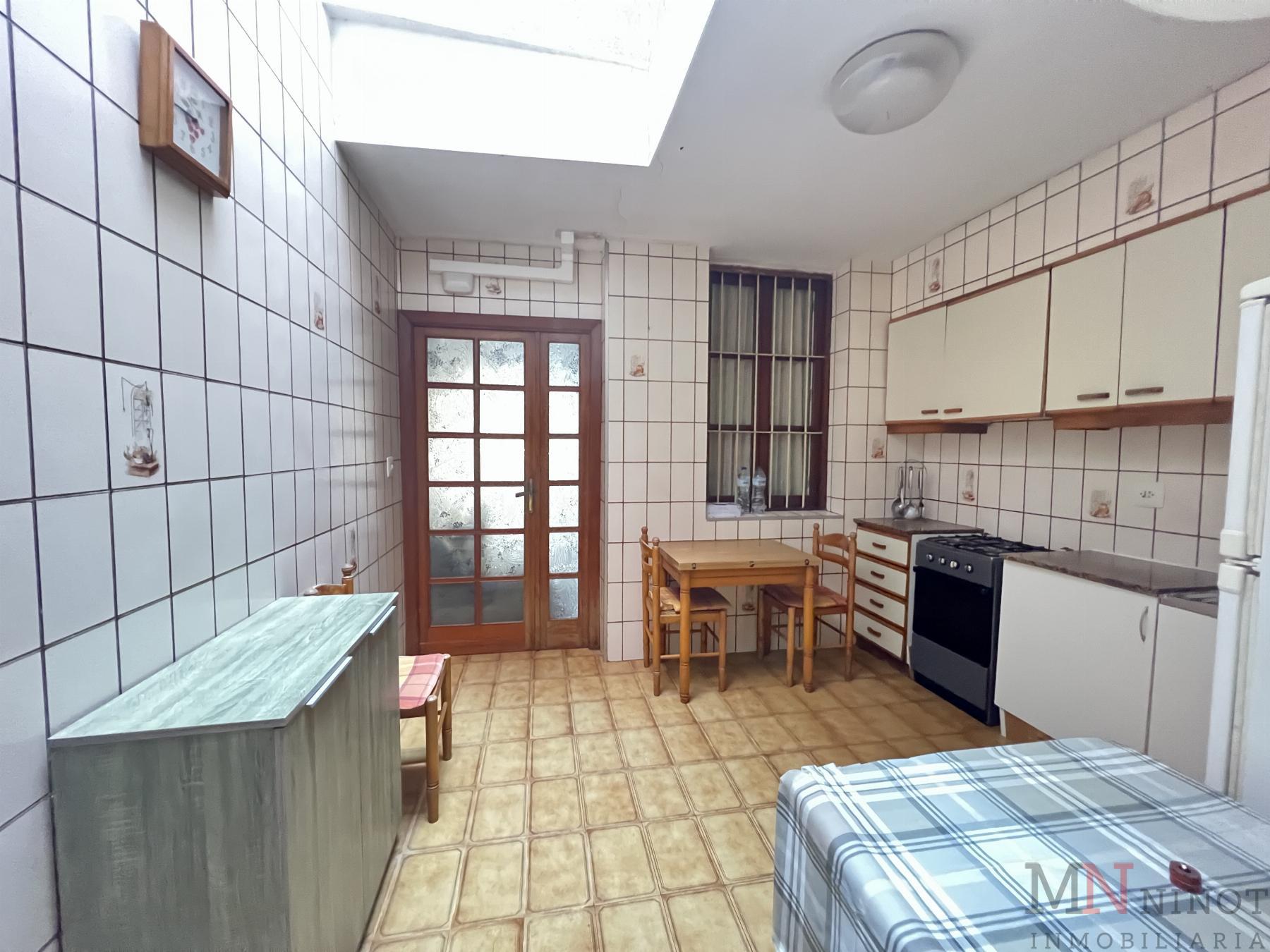 For sale of house in Castellón