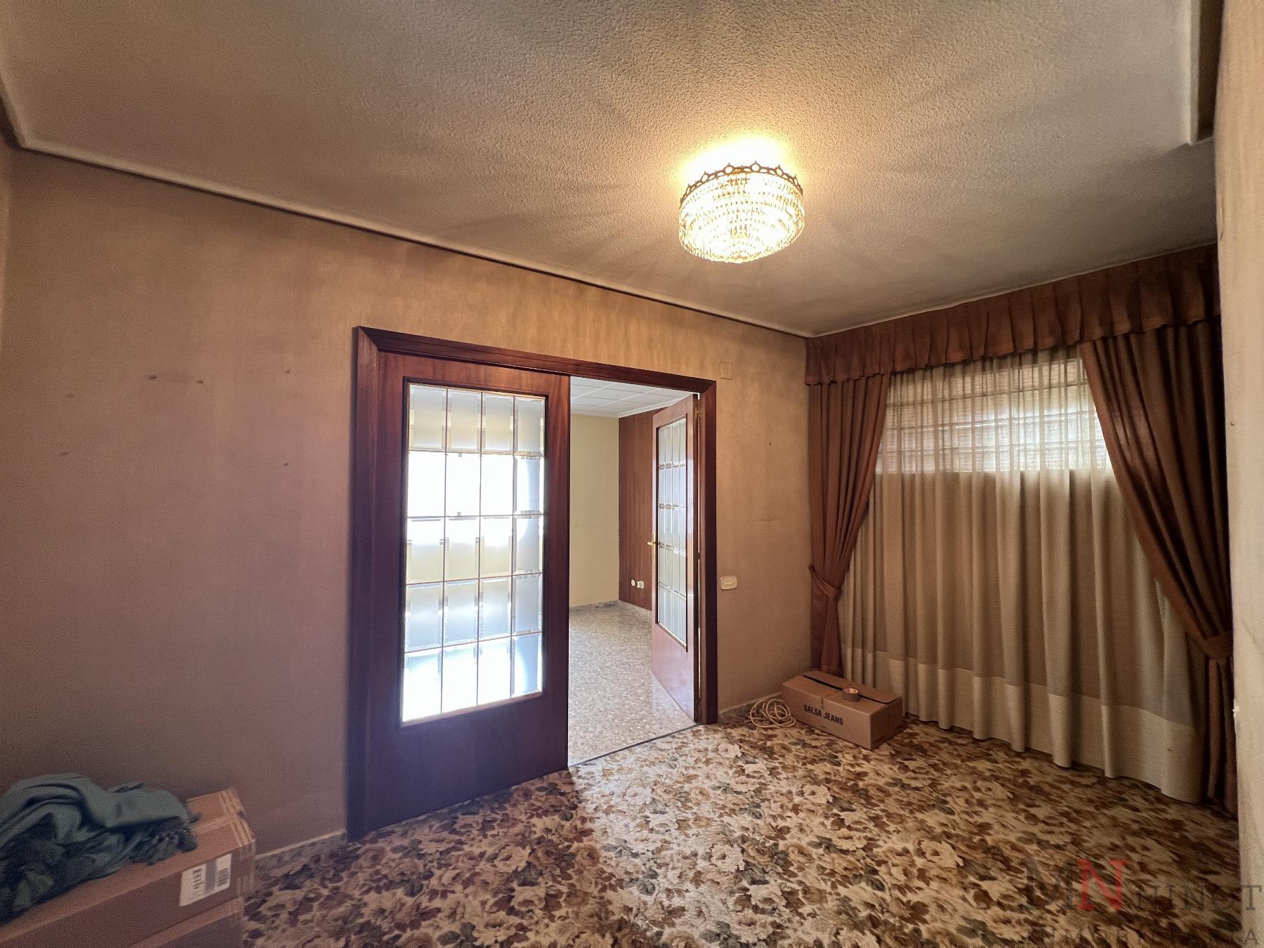 For sale of flat in Castellón