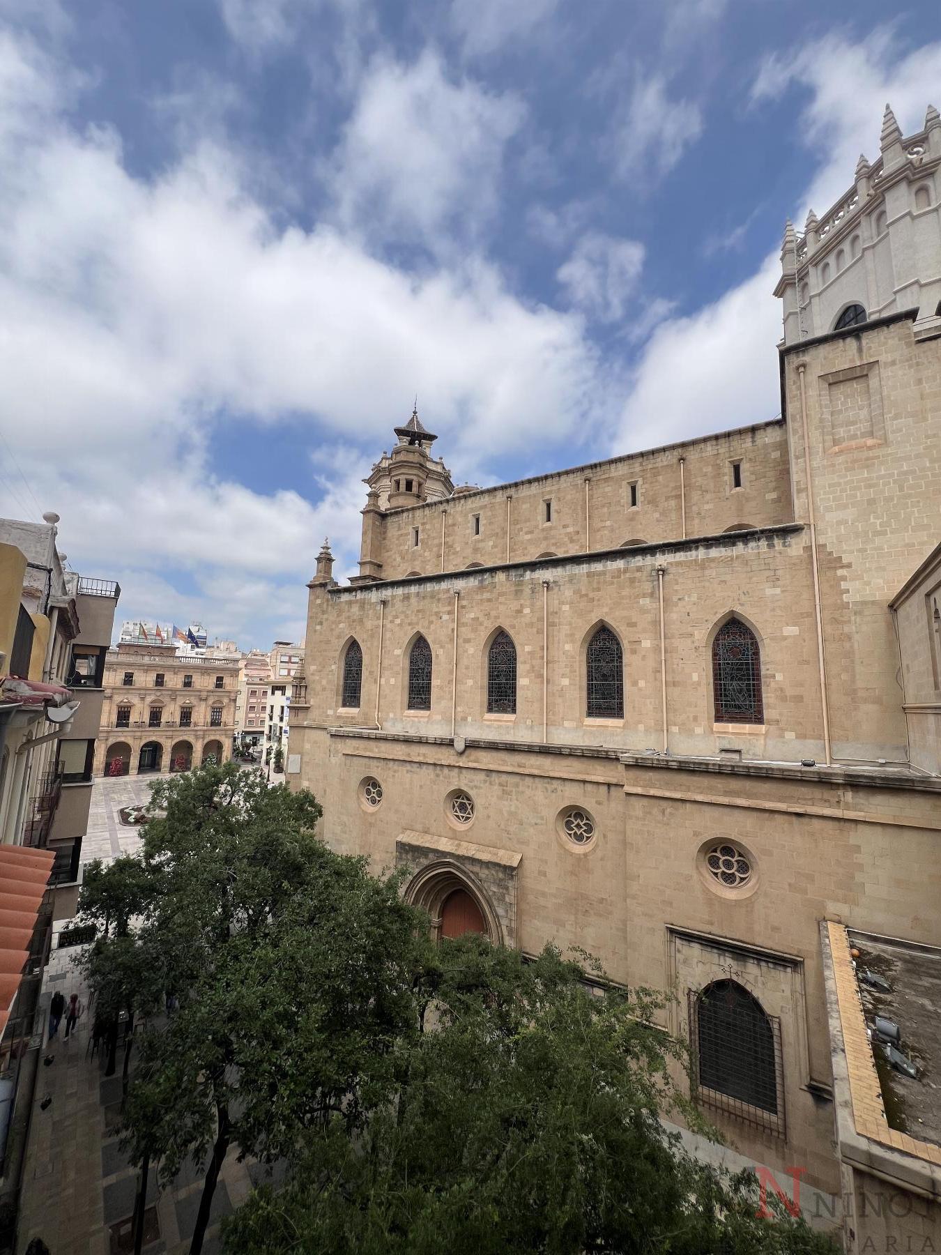 For sale of flat in Castellón