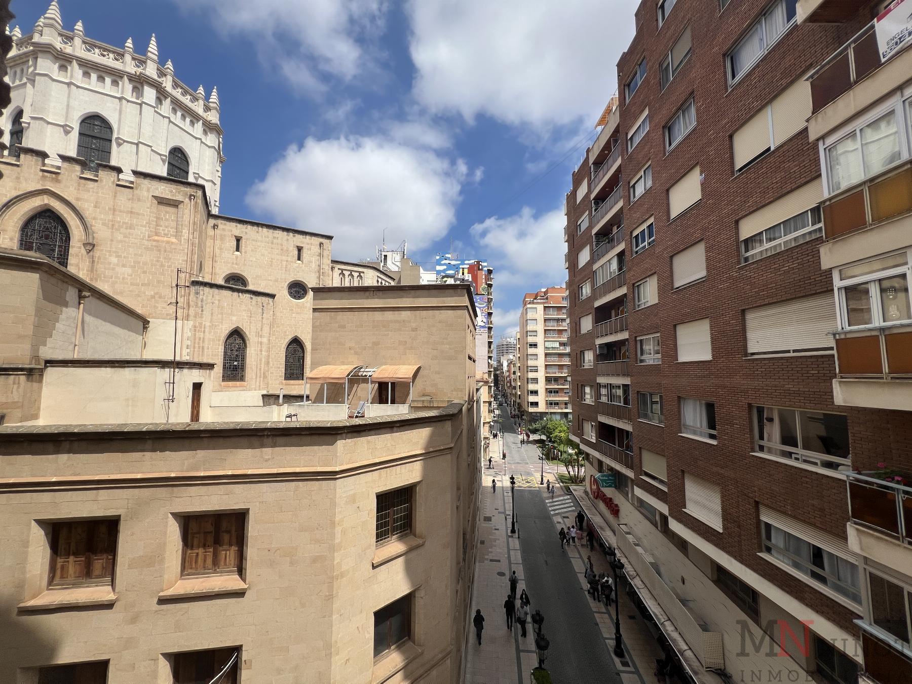 For sale of flat in Castellón