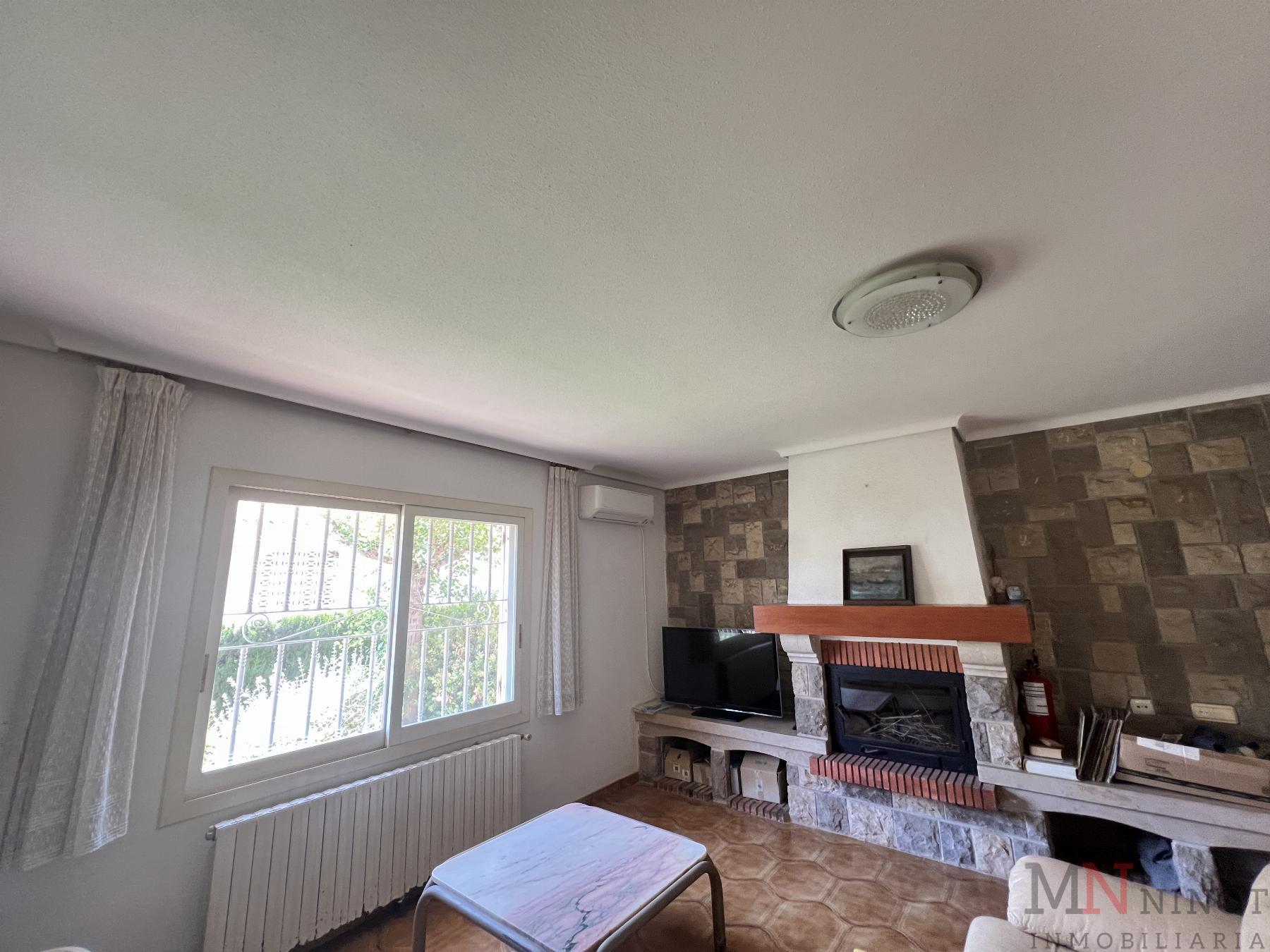 For sale of chalet in Benicasim