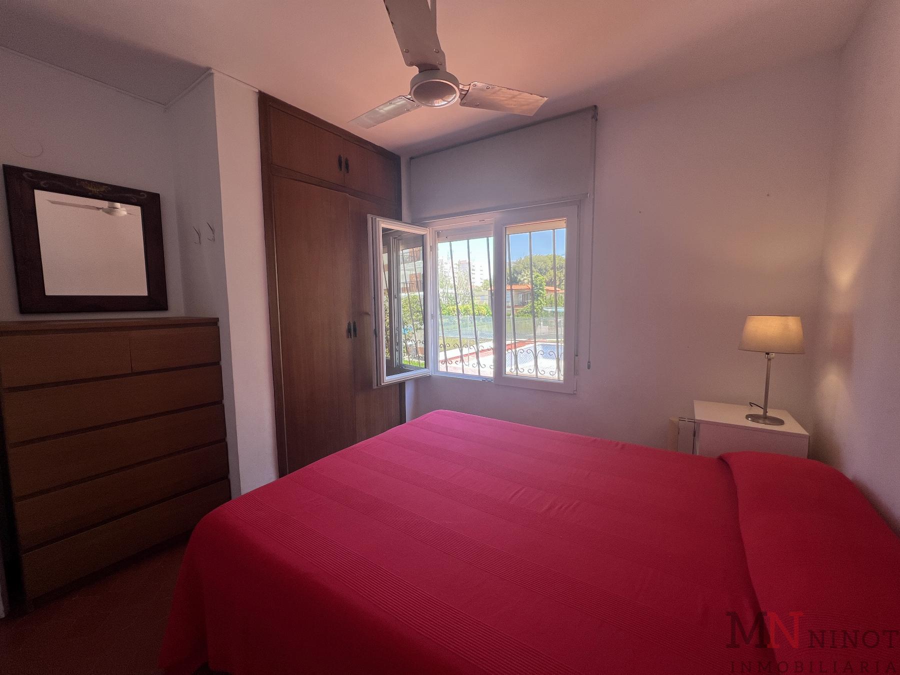 For sale of villa in Benicasim