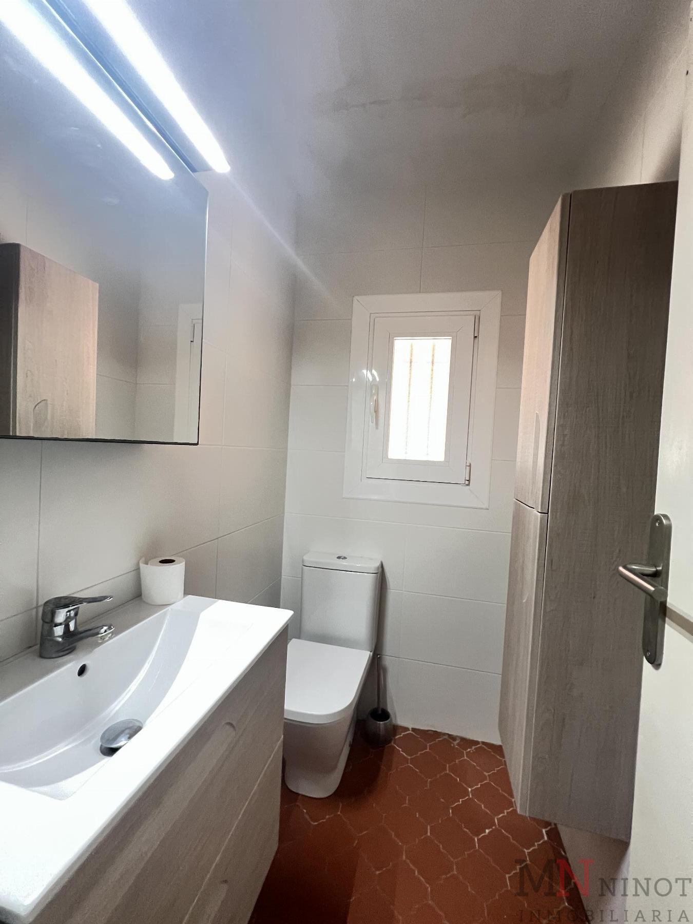 For sale of villa in Benicasim