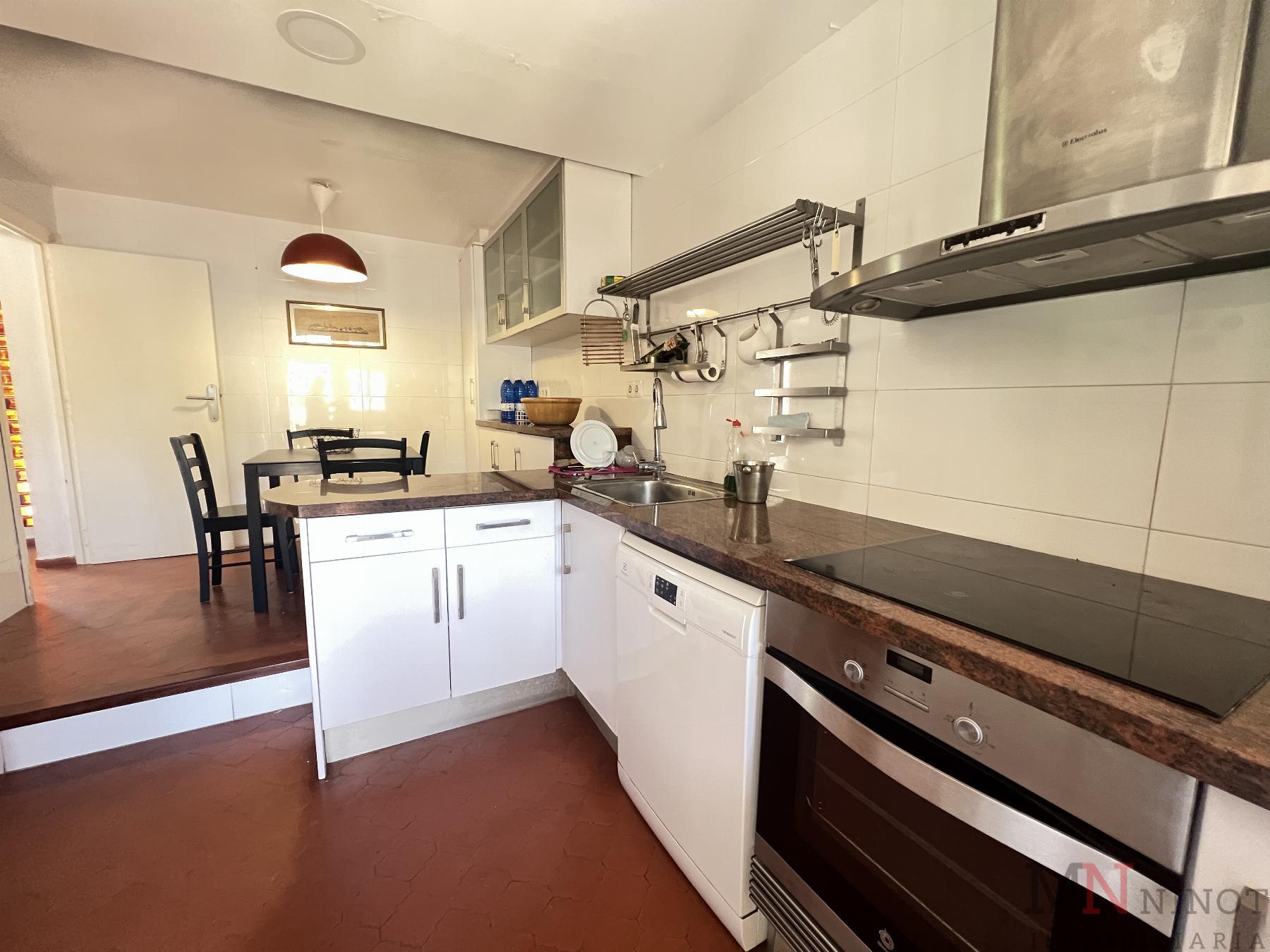 For sale of villa in Benicasim