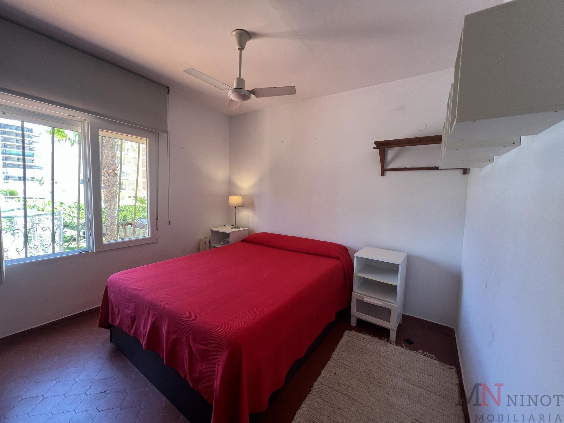 For sale of villa in Benicasim