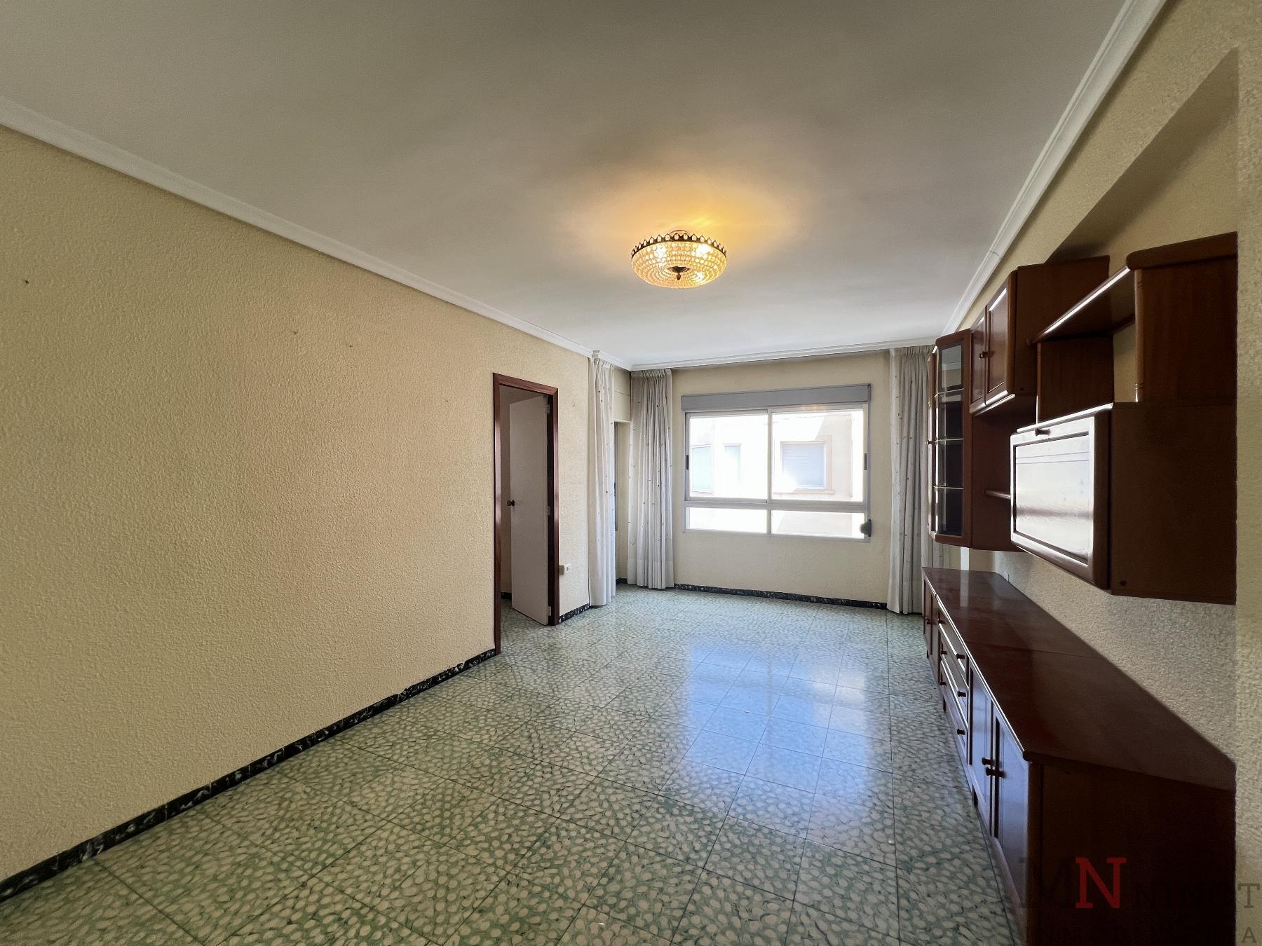 For sale of flat in Castellón