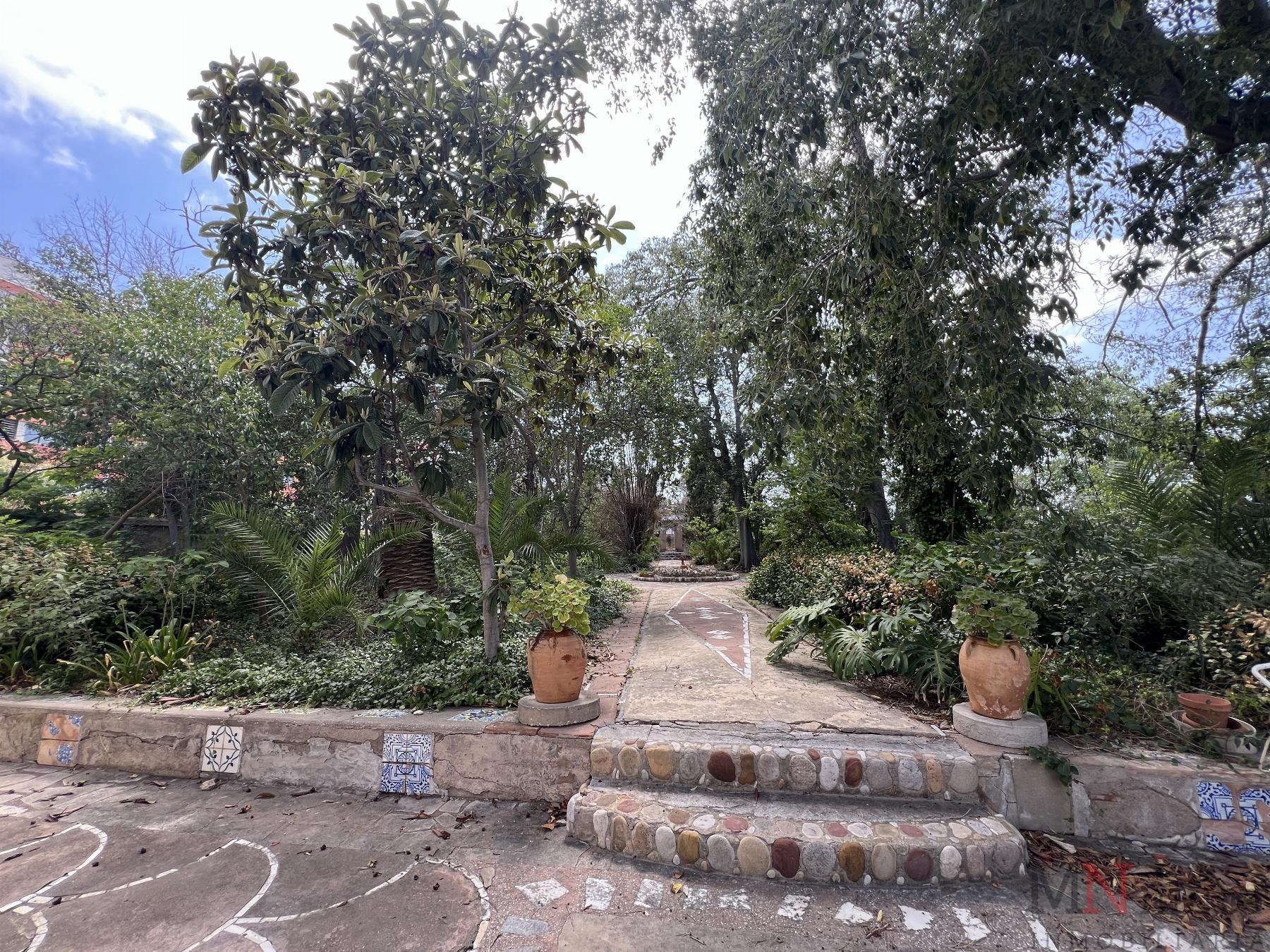 Venta de masía en Almazora