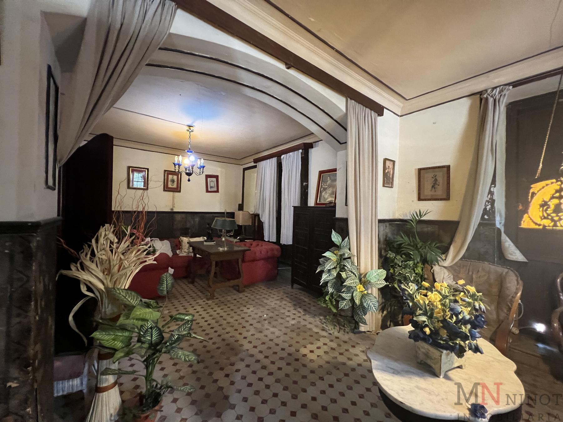 Venta de masía en Almazora