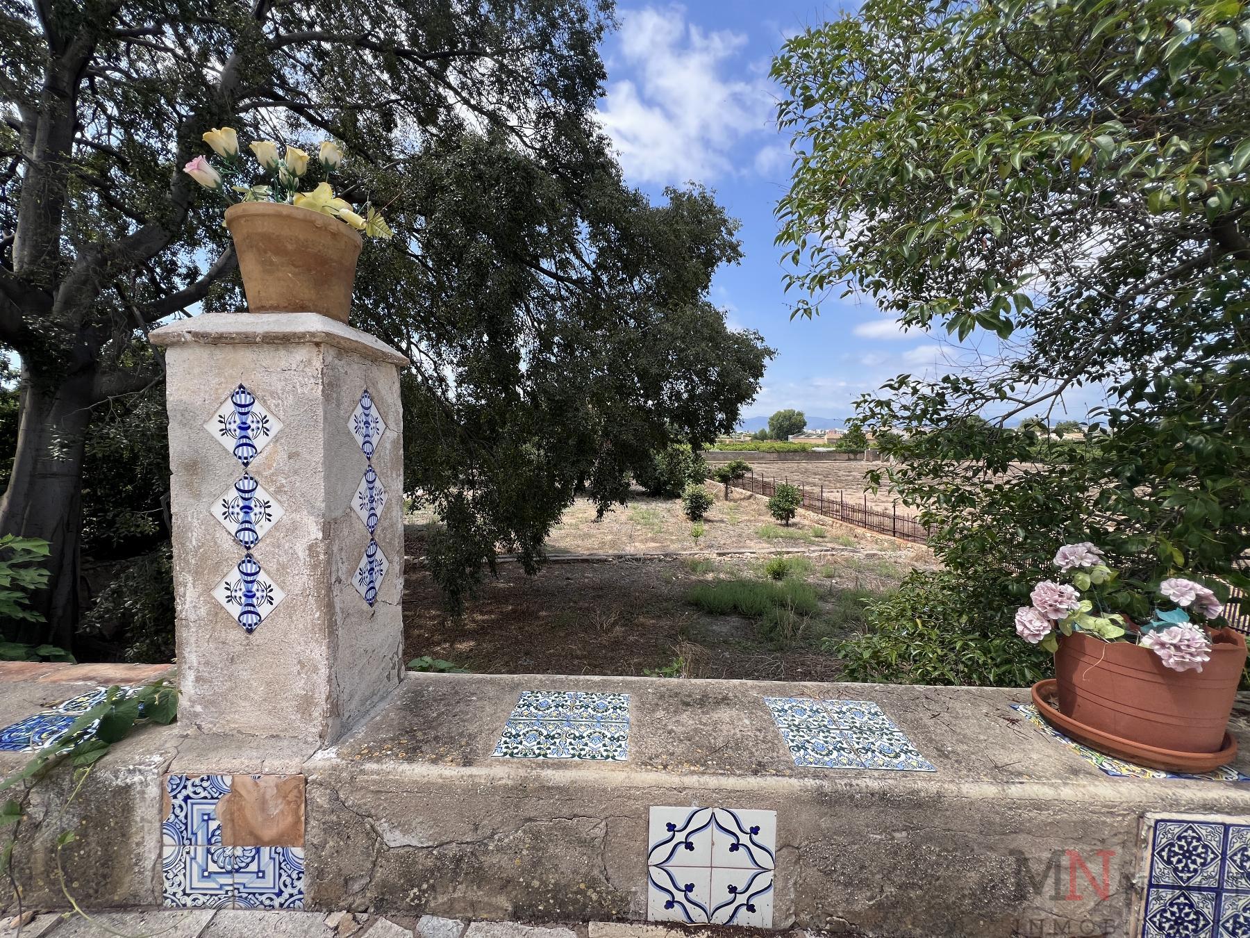Venta de masía en Almazora