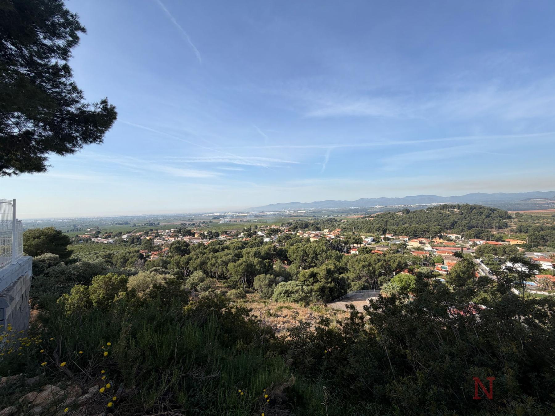 Venta de terreno en Borriol