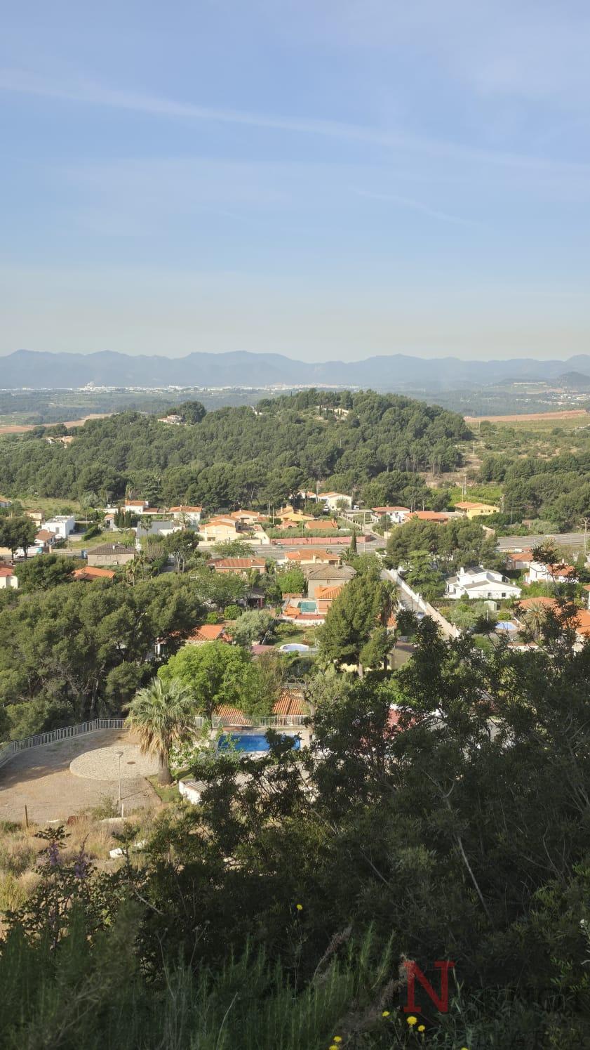 Venta de terreno en Borriol