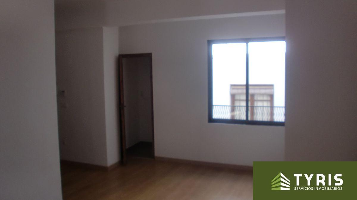 For sale of flat in Puçol