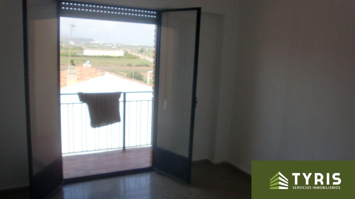 For rent of flat in Puçol