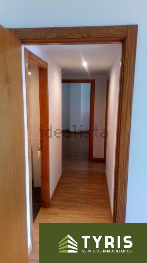 For rent of flat in Paterna