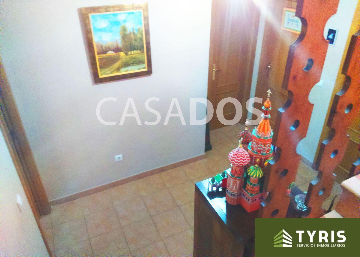 For sale of penthouse in Vinalesa