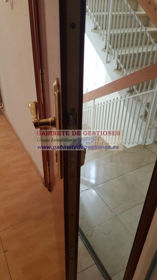 For sale of flat in Albacete