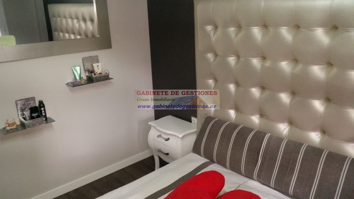 For sale of flat in Albacete