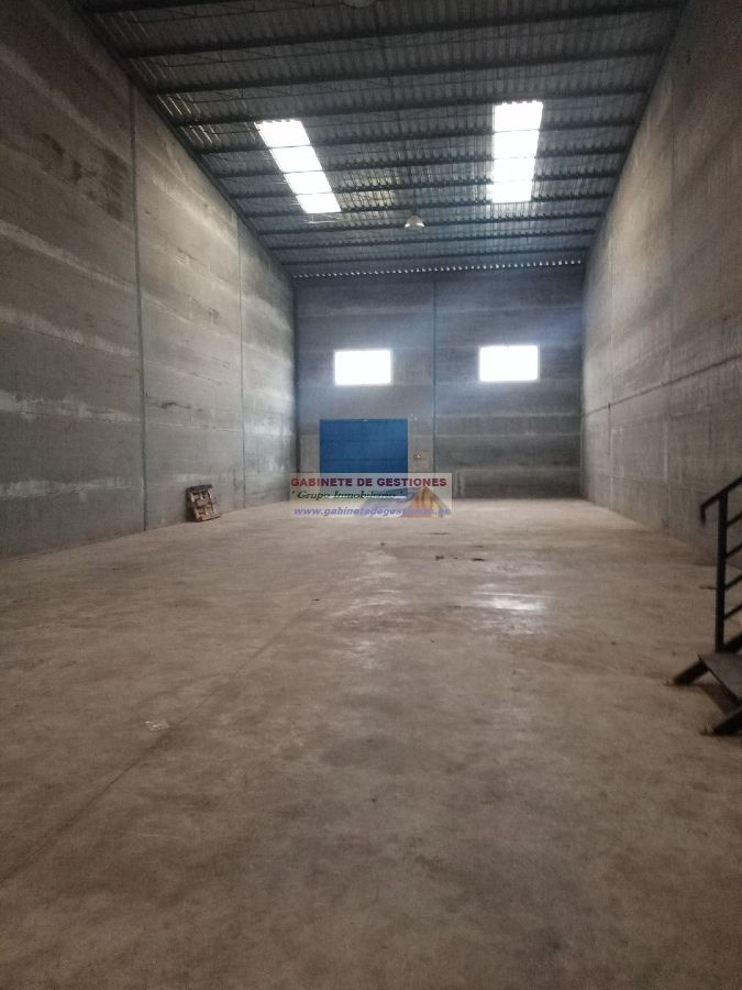 For sale of industrial plant/warehouse in Albacete