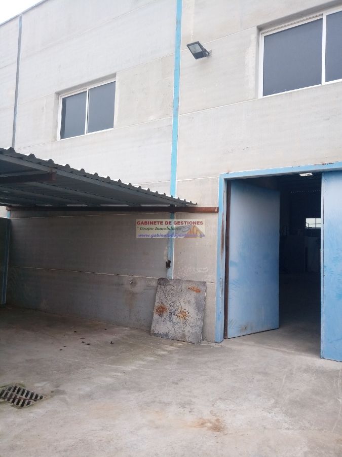 For sale of industrial plant/warehouse in Albacete