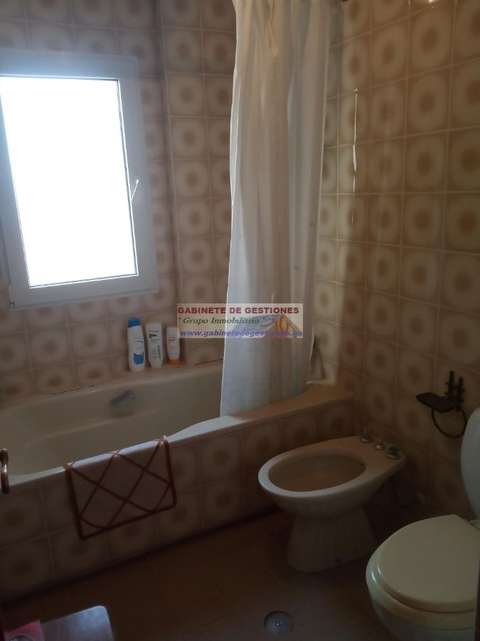 For sale of flat in Albacete