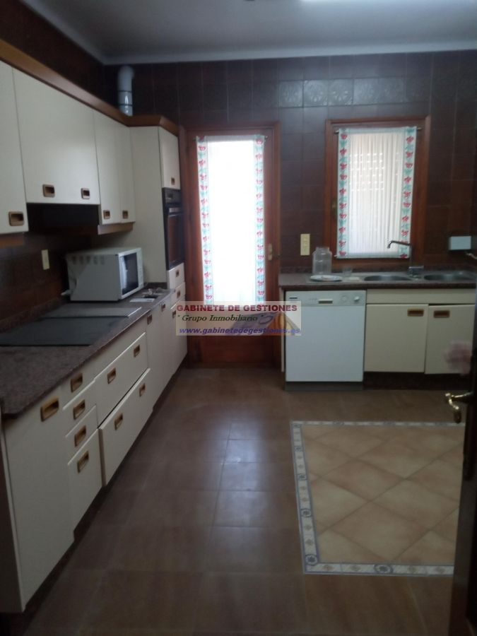 For sale of flat in Albacete