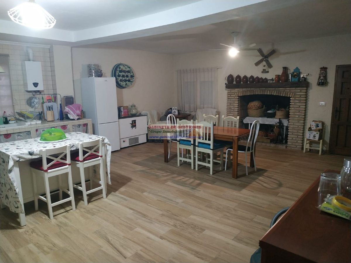 Venta de chalet en Albacete