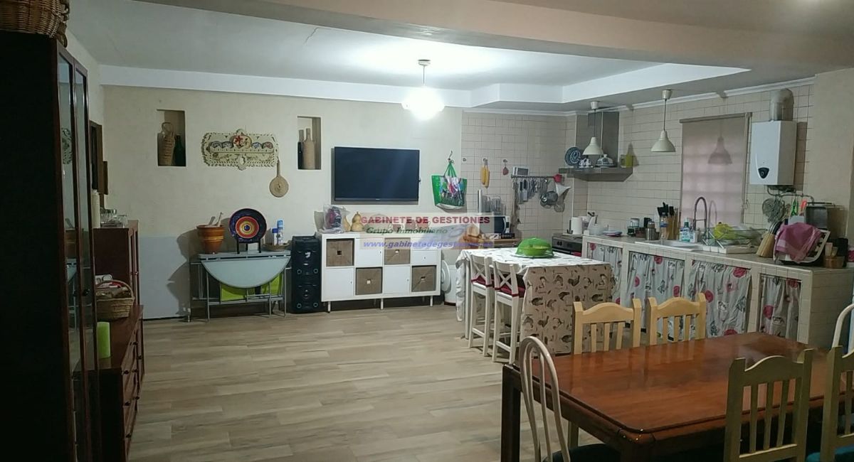 Venta de chalet en Albacete