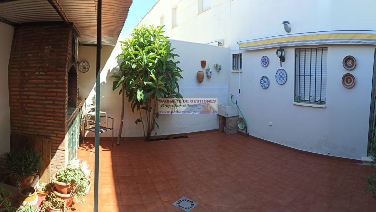 For sale of duplex in Villalgordo del Júcar