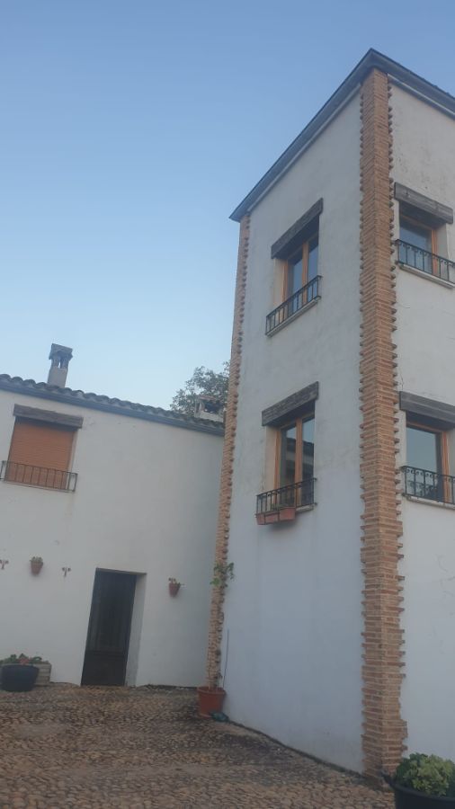 For rent of house in Alcaraz