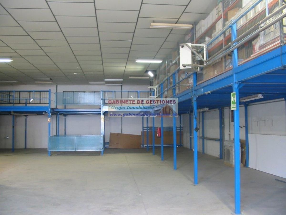 For sale of industrial plant/warehouse in Albacete