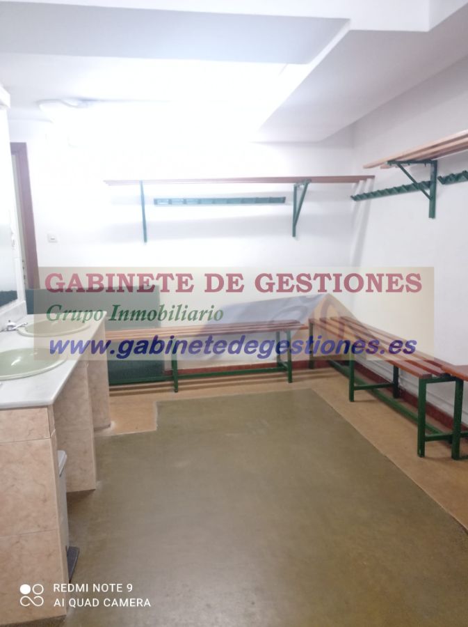 Venta de local comercial en Albacete