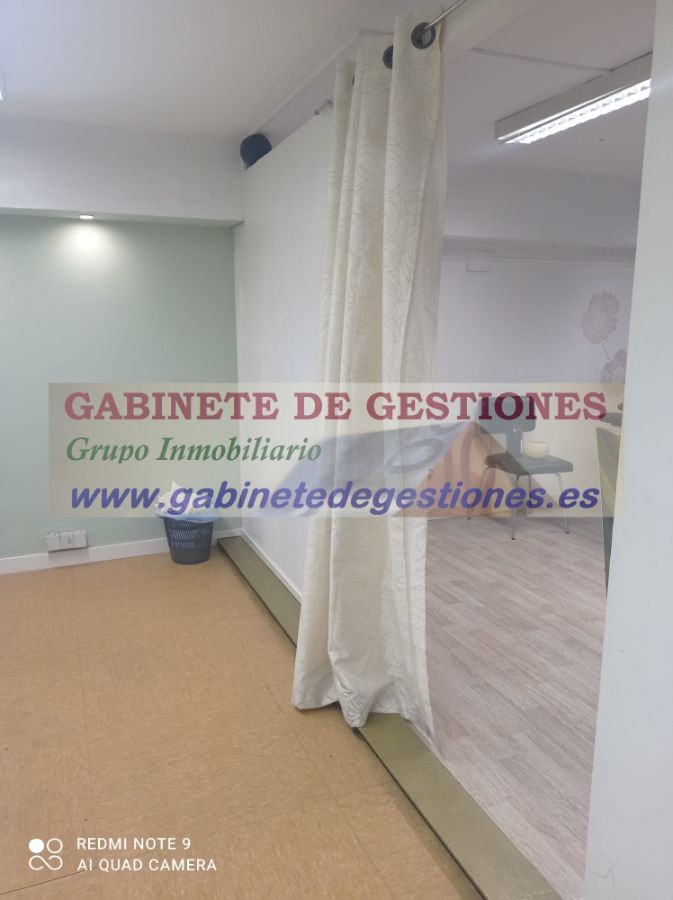 For sale of commercial in Albacete