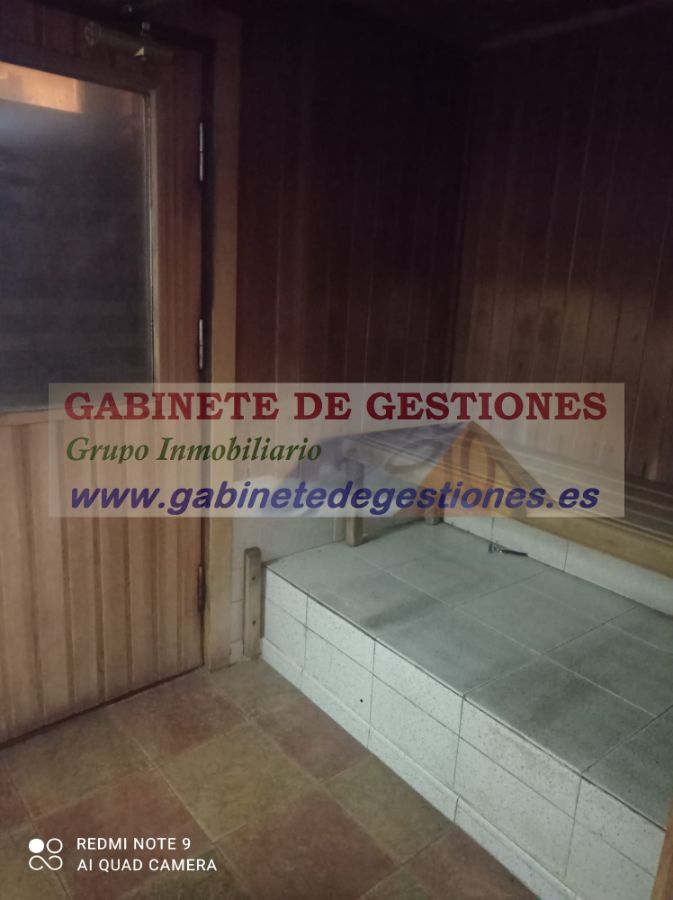 For sale of commercial in Albacete