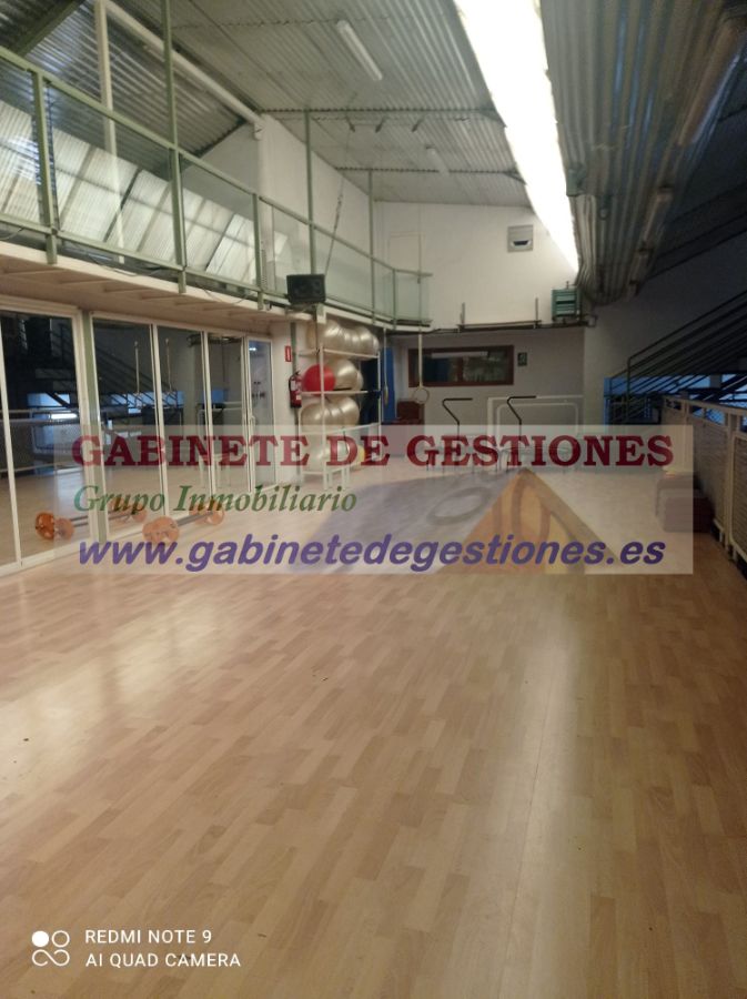 For sale of commercial in Albacete