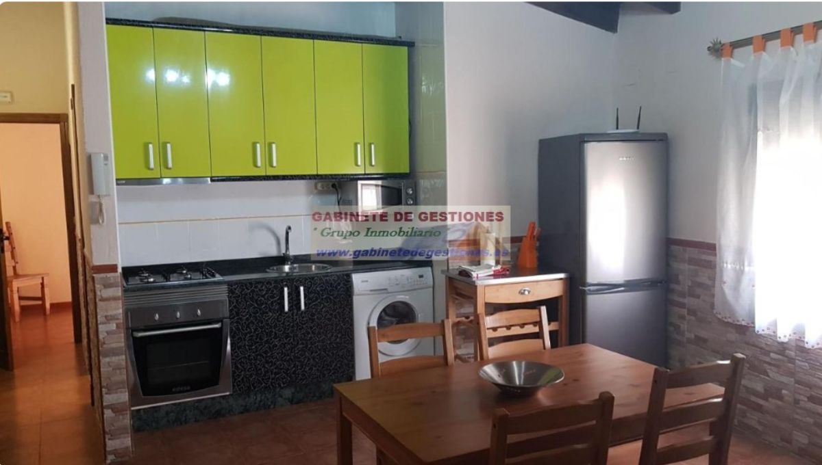 For rent of house in Alcaraz