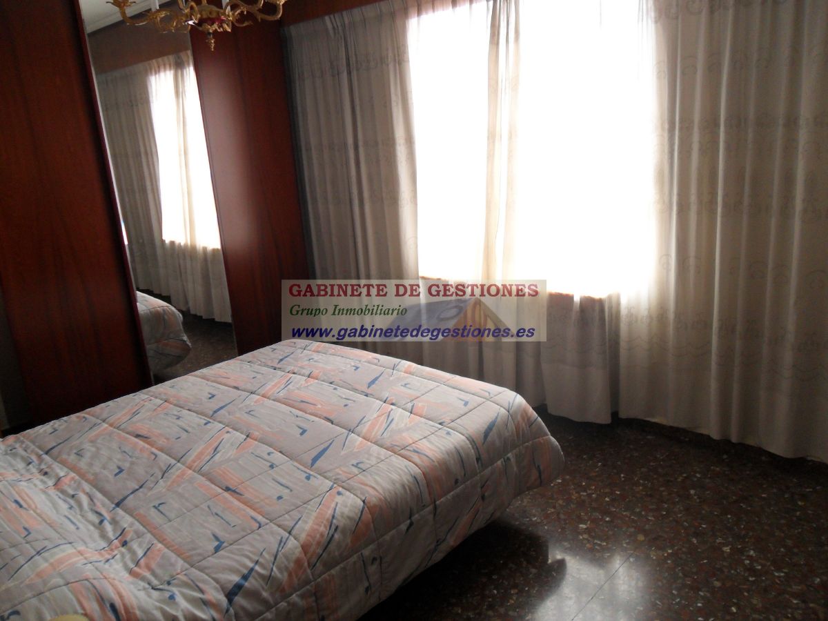 For sale of flat in Albacete