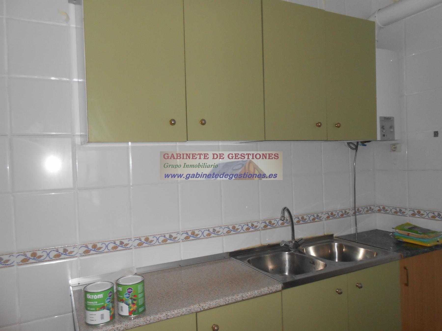 For sale of house in Casas de Lázaro