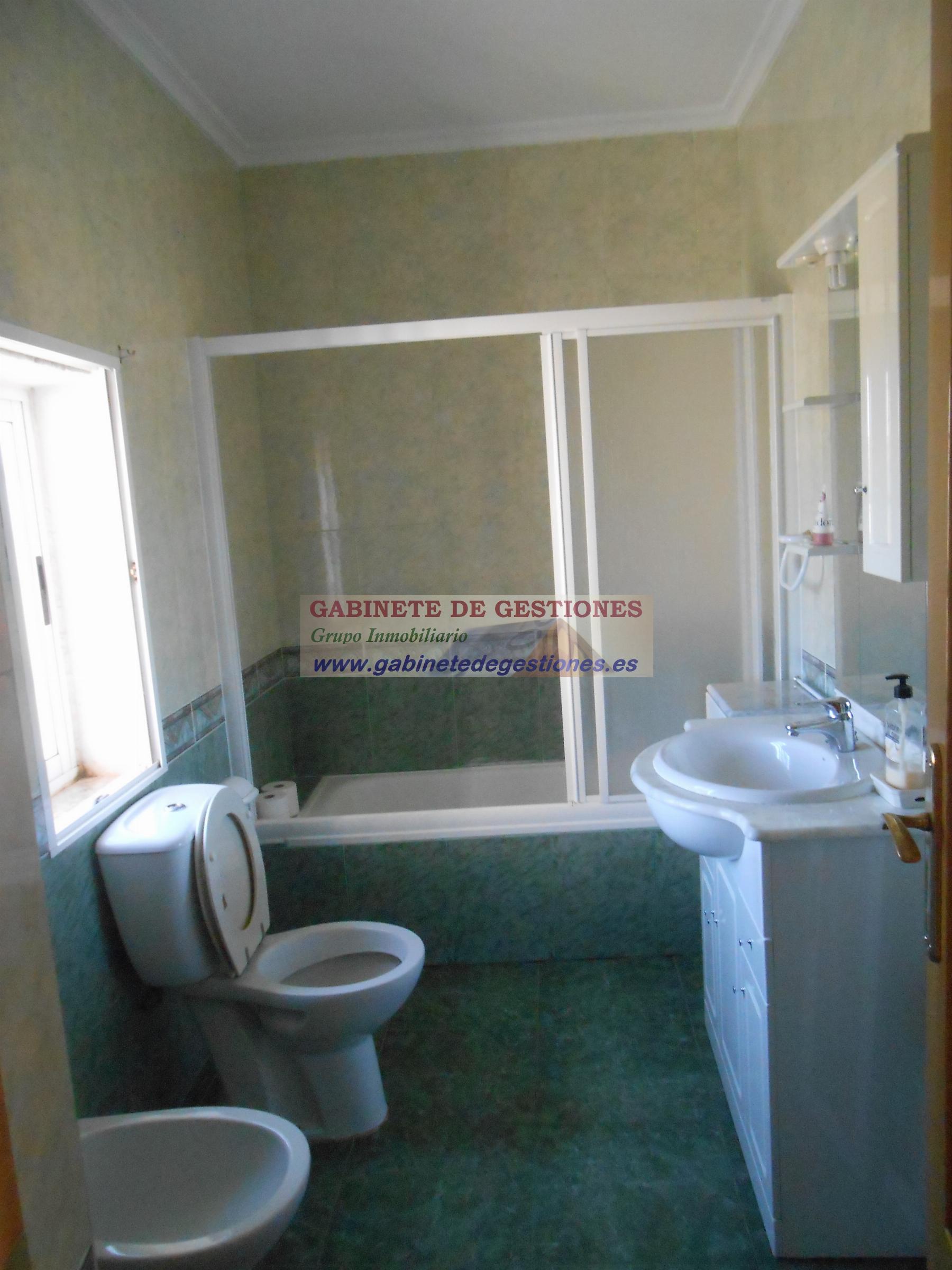 For sale of house in Casas de Lázaro