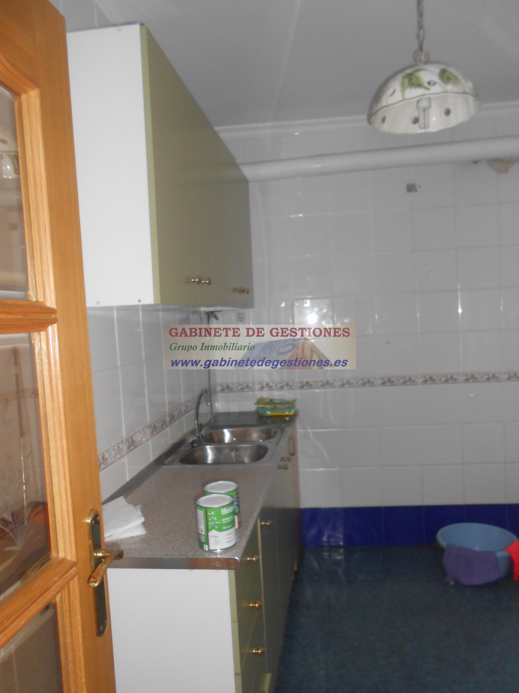 For sale of house in Casas de Lázaro