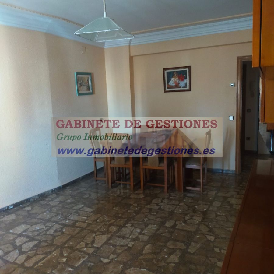 For sale of house in Chinchilla de Monte-Aragón