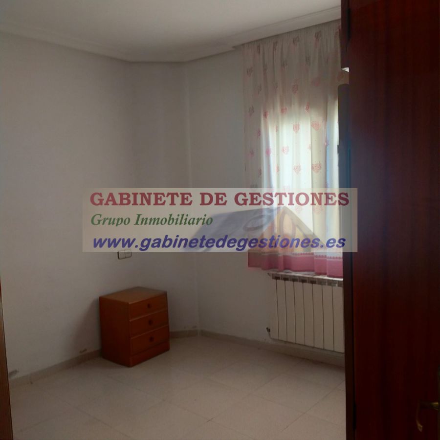 For sale of house in Chinchilla de Monte-Aragón