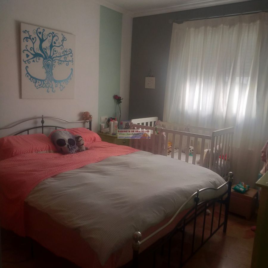 For sale of flat in Chinchilla de Monte-Aragón