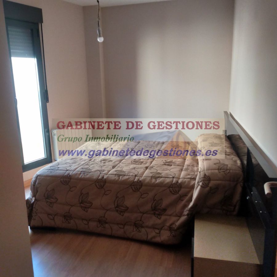 For sale of flat in Chinchilla de Monte-Aragón