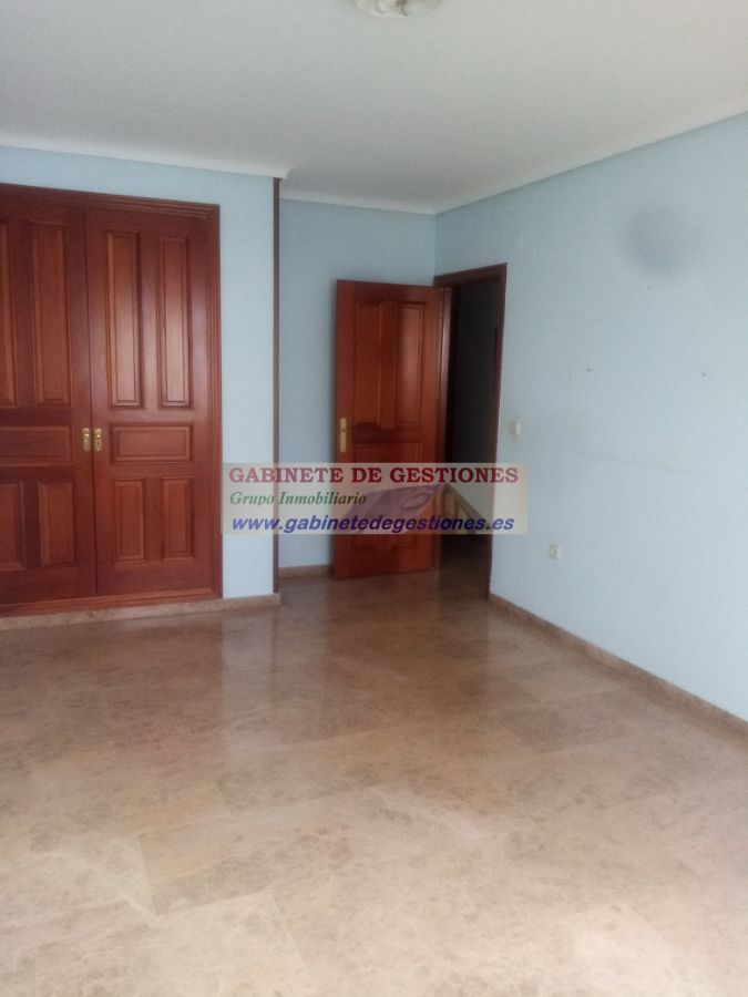 Venta de piso en Albacete