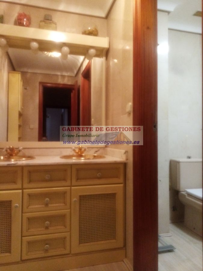Venta de piso en Albacete