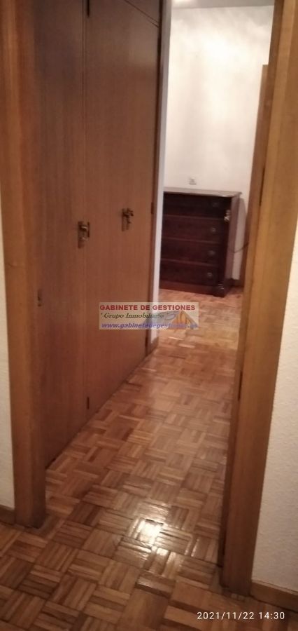 For sale of flat in Albacete