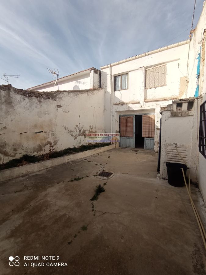 For sale of house in Mahora