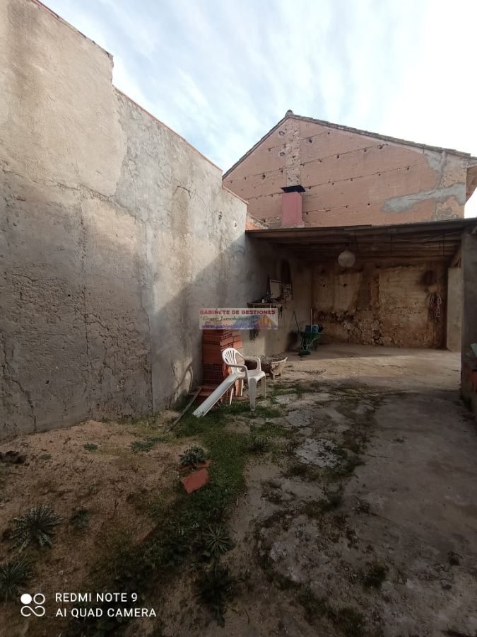 For sale of house in Mahora