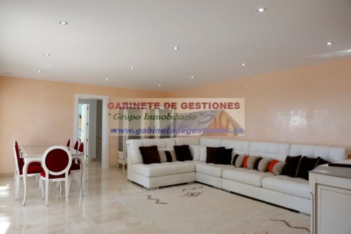 For sale of chalet in Benissa